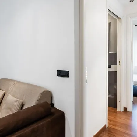 Centro Moderno E Spazioso Bilocale