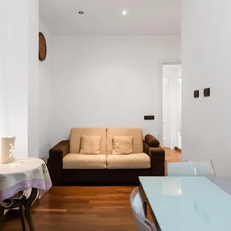 Centro Moderno E Spazioso Bilocale Apartment