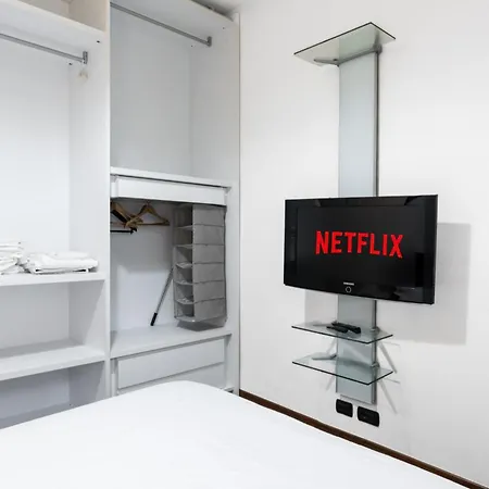 Centro Moderno E Spazioso Bilocale Apartman